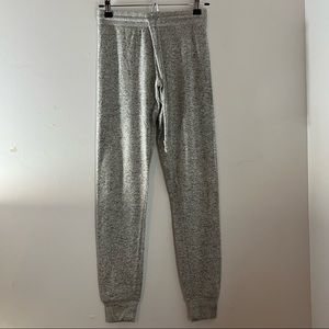 American Eagle sweater leggings in light grey